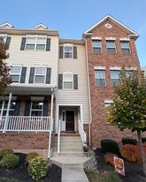 3098 Goshen Dr in Pennsburg, PA - Building Photo