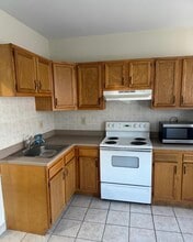5665 E Wister St in Philadelphia, PA - Building Photo - Building Photo