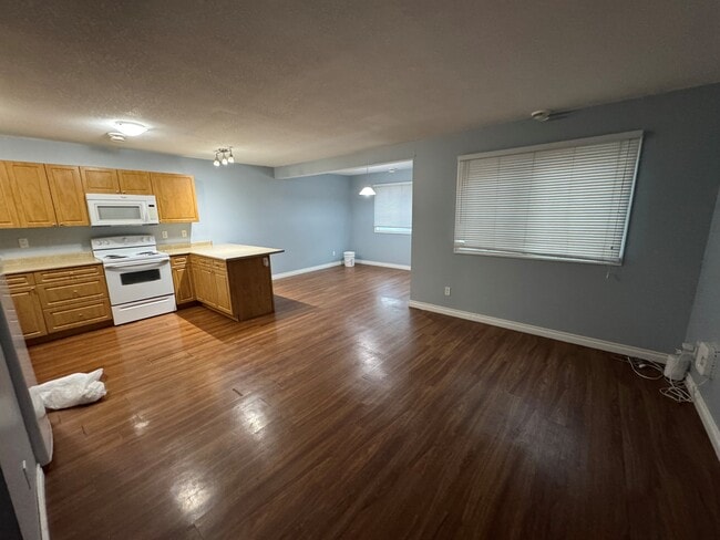 804-888 88 Ave in Dawson Creek, BC - Building Photo - Building Photo