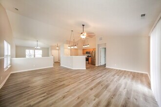 101 Glenview Cir in Mooresville, IN - Building Photo - Building Photo