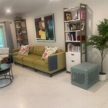 1201 Hardee Rd in Coral Gables, FL - Foto de edificio - Building Photo