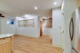 4733 N Malden St, Unit GS in Chicago, IL - Foto de edificio - Building Photo