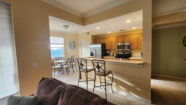 8270 Pathfinder Loop, Unit 832 in Ft. Myers, FL - Building Photo - Building Photo