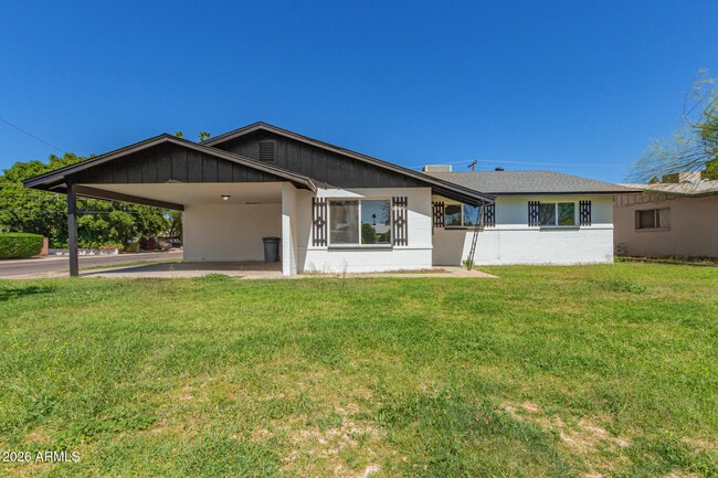 1102 E Alameda Dr in Tempe, AZ - Building Photo - Building Photo