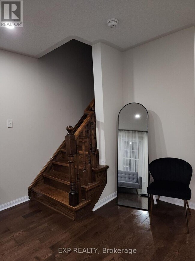 8822 Sheppard Ave E in Toronto, ON - Building Photo - Building Photo