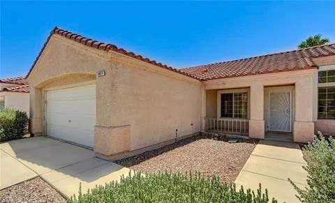 5917 Briar Rose Ln in Las Vegas, NV - Building Photo - Building Photo