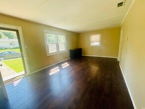 416 S Eastside Dr in Bloomington, IN - Building Photo - Building Photo