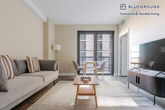 443 New York Ave NW in Washington, DC - Building Photo - Building Photo