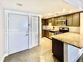 199 14th St NE in Atlanta, GA - Foto de edificio - Building Photo