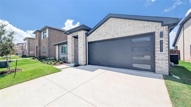 2421 Apex Ave in Grand Prairie, TX - Building Photo - Building Photo