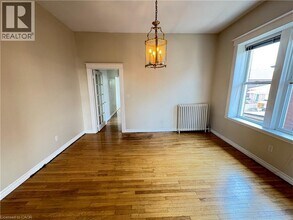 55 Barton St W in Hamilton, ON - Building Photo - Building Photo