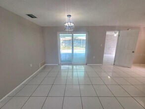 10114 Old Orchard Lane in Port Richey, FL - Building Photo - Building Photo