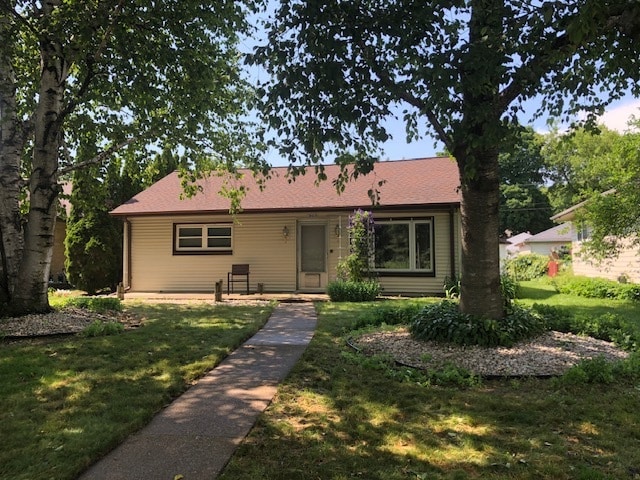 property at 10436 W Fisher Pkwy