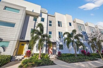 104 26th St N in St. Petersburg, FL - Building Photo - Building Photo