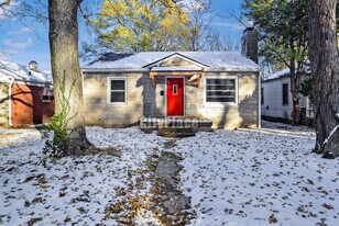 3721 Kinnear Ave in Indianapolis, IN - Building Photo