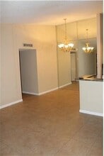 18815 NW 62nd Ave, Unit 205 in Hialeah, FL - Building Photo - Building Photo