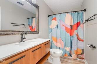 325 Bainbridge Cir in Garner, NC - Building Photo - Building Photo