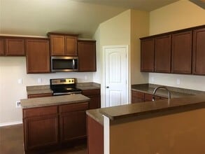 7205 Hackberry Ct in Granbury, TX - Building Photo - Building Photo