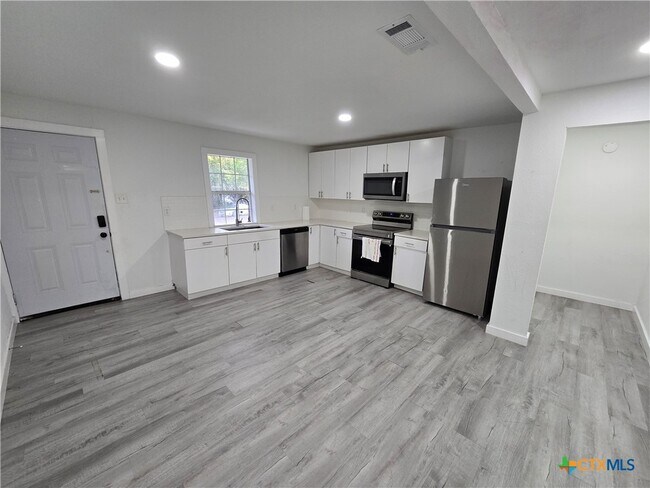 202 Marston Ave in Copperas Cove, TX - Building Photo - Building Photo