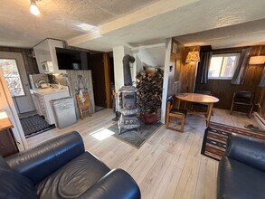 33 S Oak St in Alma, CO - Building Photo - Building Photo