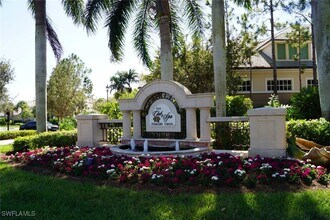 4650 Hawks Nest Way in Naples, FL - Building Photo - Building Photo