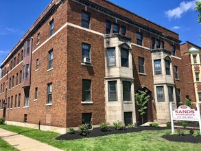 South Moreland Apartments in Cleveland, OH - Building Photo - Building Photo