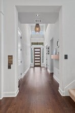 9808 Bayshore Bend in Austin, TX - Building Photo - Building Photo