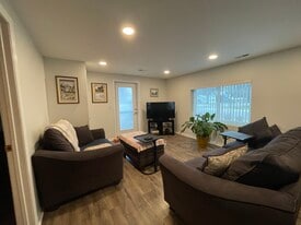 322 Hathaway St in East China, MI - Building Photo