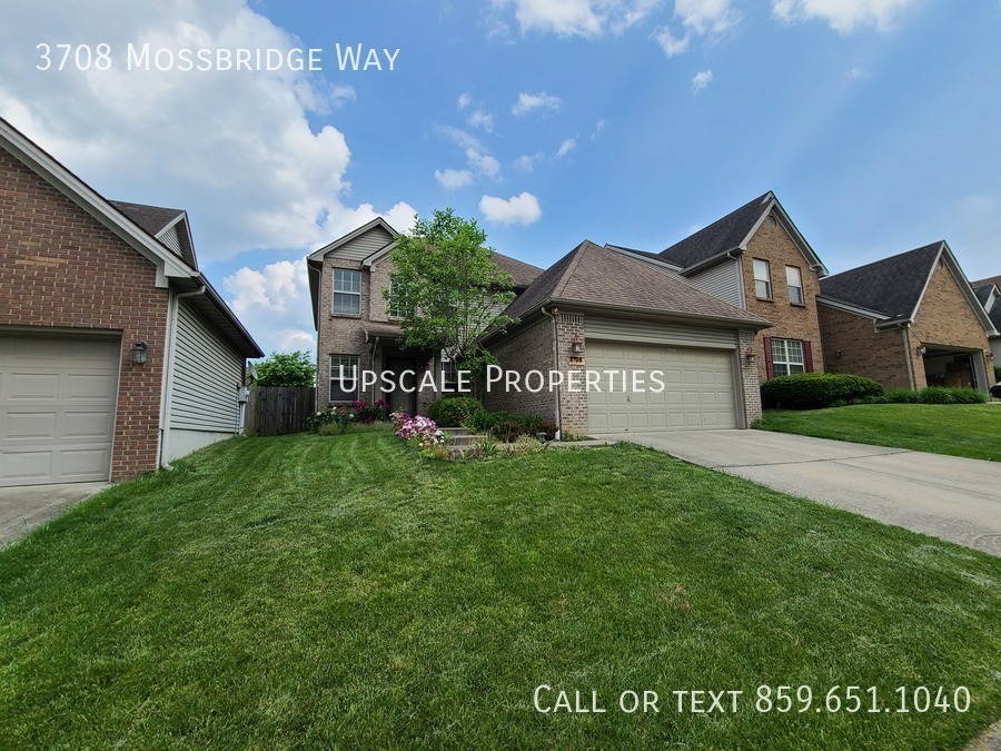 3708 Mossbridge Way in Lexington, KY - Building Photo