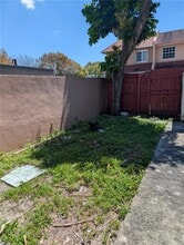 2758 NW 197th Terrace in Miami Gardens, FL - Building Photo - Building Photo