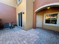 5004 S Harbor Isles Dr in Fort Lauderdale, FL - Building Photo - Building Photo