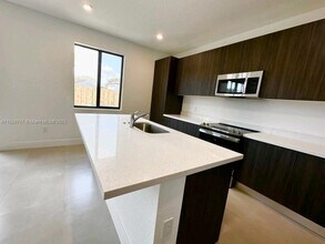 15728 SW 136 Way in Miami, FL - Building Photo - Building Photo