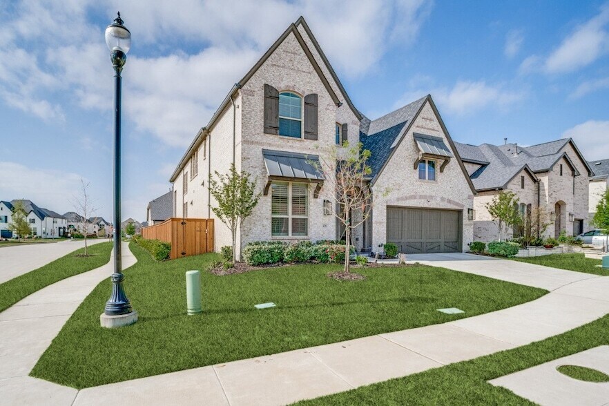 4211 Mill Pond Dr in Prosper, TX - Building Photo