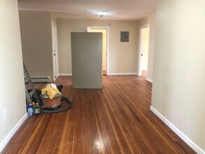 385 Palisade Ave, Unit 3rd floor in Yonkers, NY - Building Photo - Building Photo