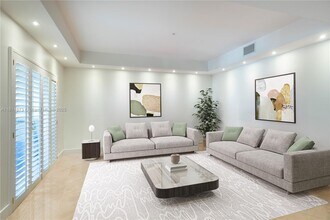 1415 Sunset Harbour Dr, Unit # 203 in Miami Beach, FL - Building Photo - Building Photo
