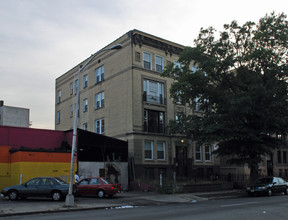 322-324 Park Ave in Newark, NJ - Building Photo - Building Photo