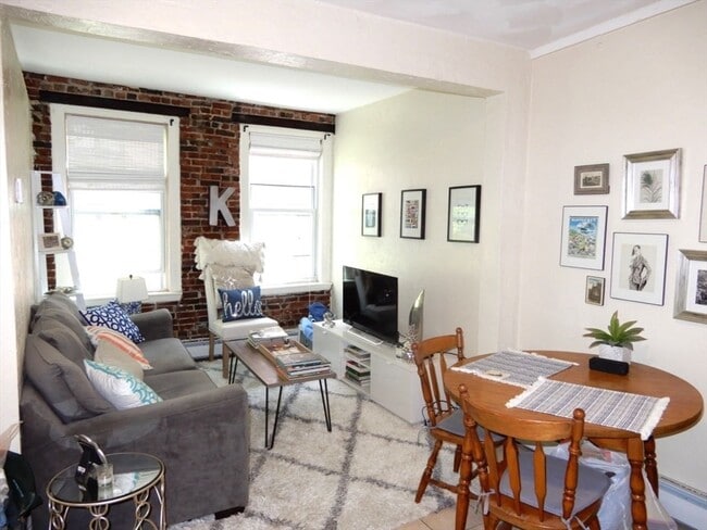 274 Cambridge St in Boston, MA - Building Photo - Building Photo
