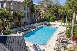 12 Bermuda Pointe Cir in Hilton Head Island, SC - Building Photo - Building Photo