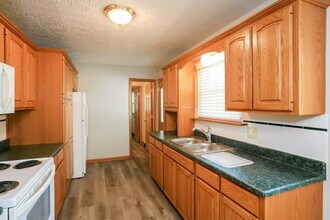408 N Devon Ave in Indianapolis, IN - Building Photo - Building Photo