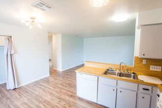 5300 Indio Cove-Unit -A in Austin, TX - Building Photo - Building Photo