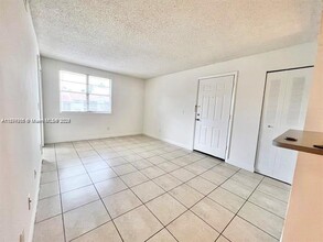 1257 SW 46th Ave in Pompano Beach, FL - Building Photo - Building Photo