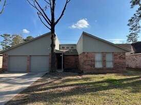 23711 Farm Hill Dr in Spring, TX - Building Photo