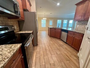 601 Ridge Point Dr in Fort Smith, AR - Building Photo - Building Photo