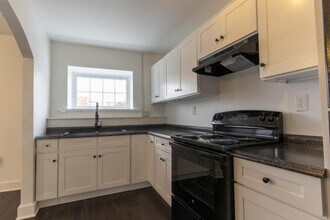 713 Locust St in Lebanon, PA - Building Photo - Building Photo