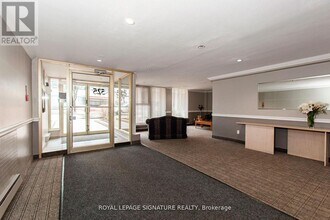 525 Eglinton Ave E in Toronto, ON - Building Photo - Building Photo