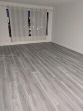 2309 S Cypress Bend Dr in Pompano Beach, FL - Building Photo - Building Photo