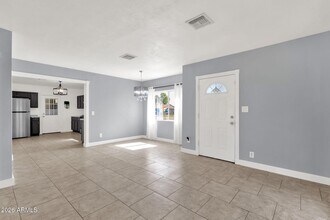 3428 W Willetta St in Phoenix, AZ - Building Photo - Building Photo