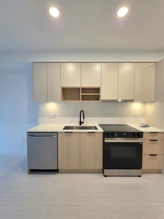 10465 139 St in Surrey, BC - Building Photo - Building Photo