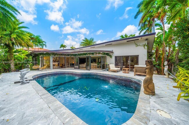 property at 1160 NE 91st St