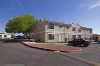 Franklin Place Townhomes in El Paso, TX - Building Photo - Building Photo